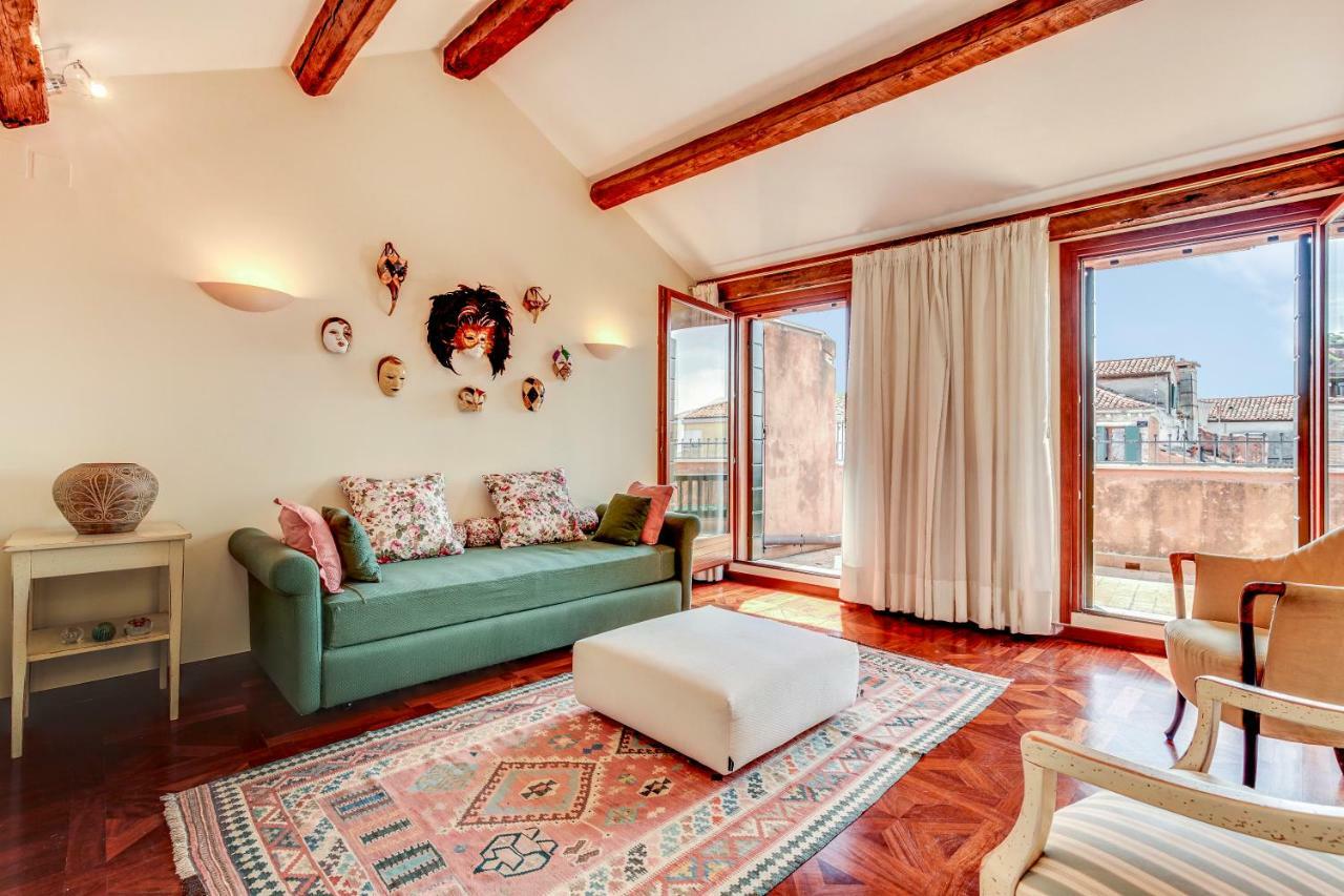 Biennale Terrace Apt Apartamento