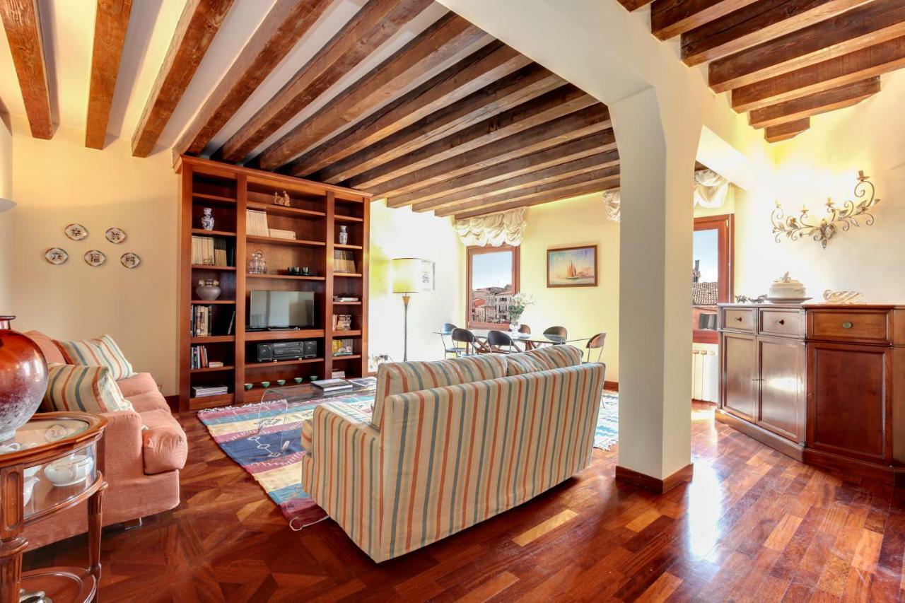 Biennale Terrace Apt Apartamento *